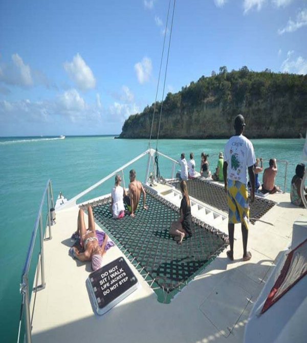 antigua-catamaran-tour - 749x883